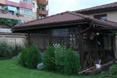 p1230067-min